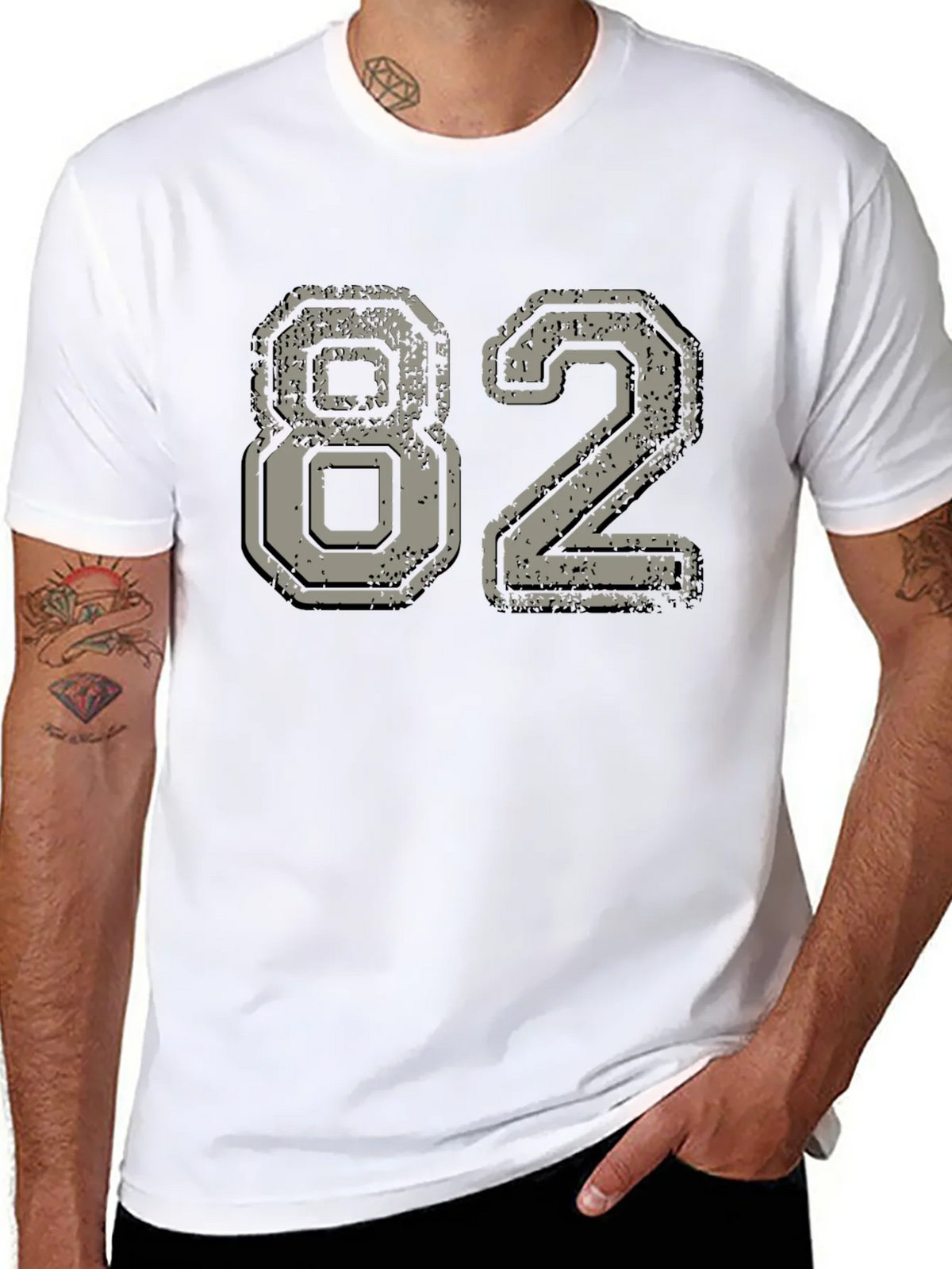 Vintage Number 82 Graphic Tee product image 7